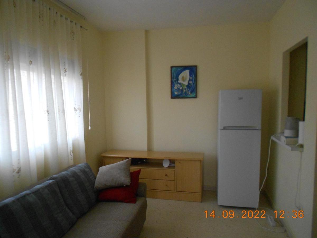 Apartment On The Sea Torrevieja Ngoại thất bức ảnh
